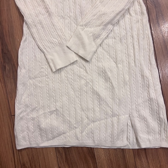 *NWT* Abercrombie & Fitch Mockneck Mini Sweater Dress with split - Picture 3 of 4